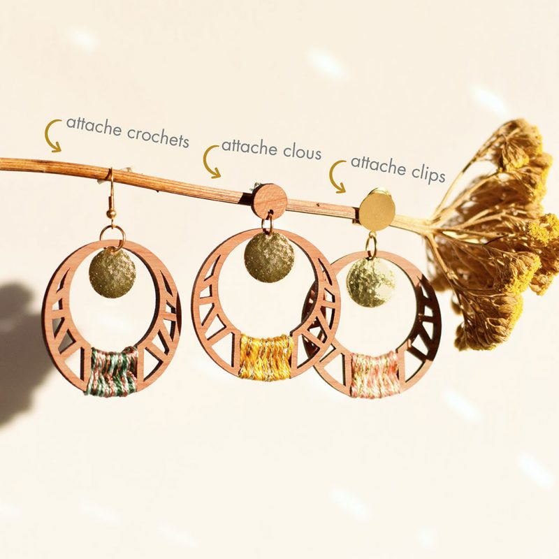 bijoux bois et tissage, boucles d'oreilles bois, fait par POETIS et MARTHO, collection CONFLUENCES