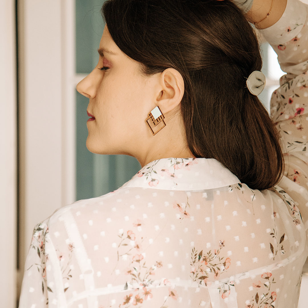 bijoux en bois et boucles d'oreilles en bois, boucles d'oreilles en cuir, MARTHO