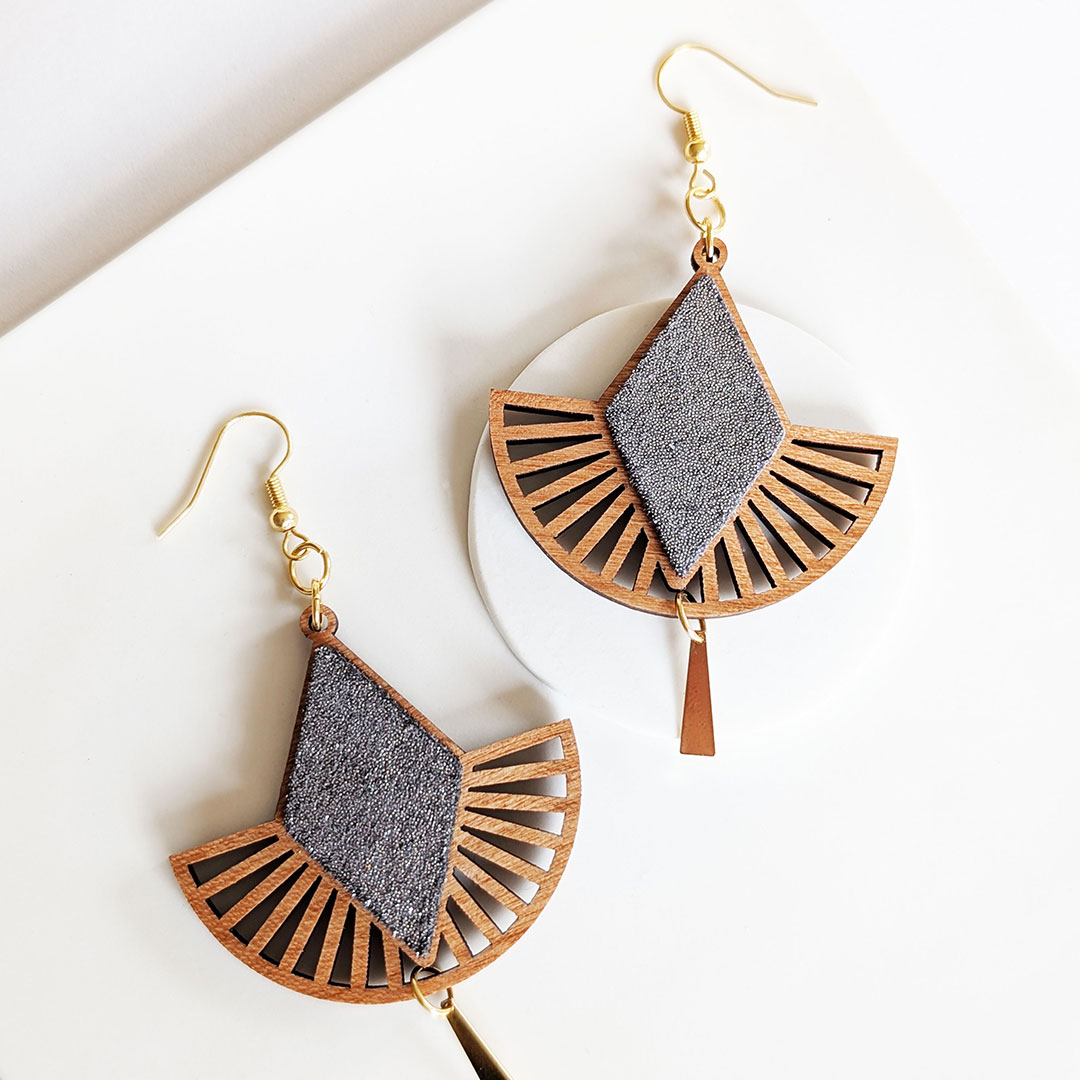 boucles d'oreilles en bois, bijoux en bois, création artisanale, MALLOW