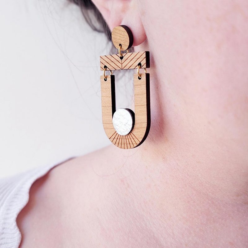 boucles d'oreilles en bois, boucles d'oreilles clip pour oreilles non percées, bijoux en bois, LOOP, MARTHO