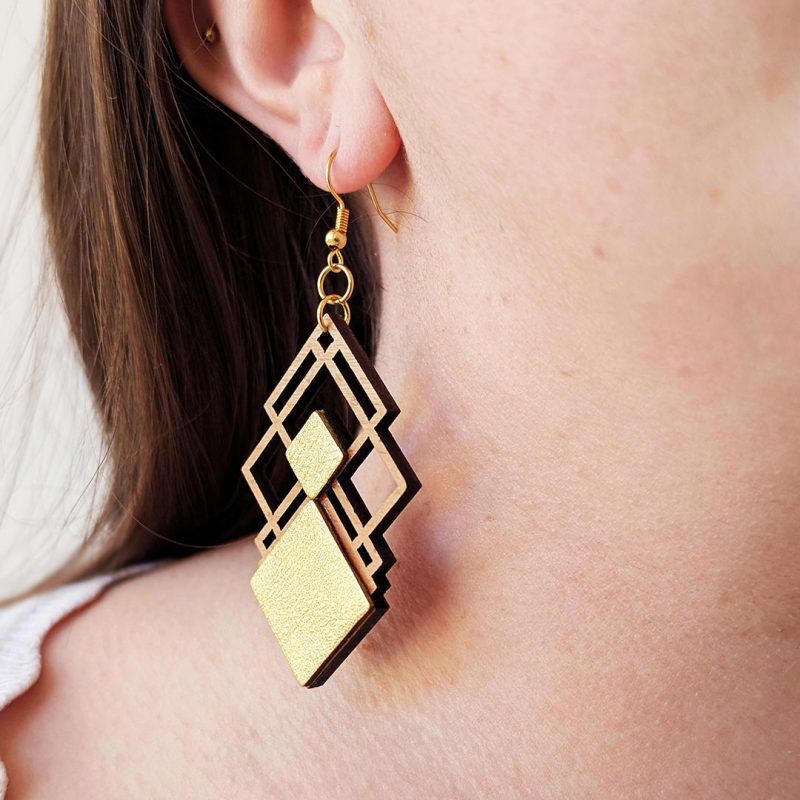 bijoux en cuir, bijoux en bois, boucles d'oreilles en bois, KARHEE, MARTHO