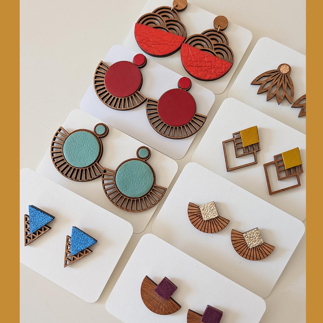 bijoux en bois, boucles d'oreilles en bois, bijoux fait main, Martho